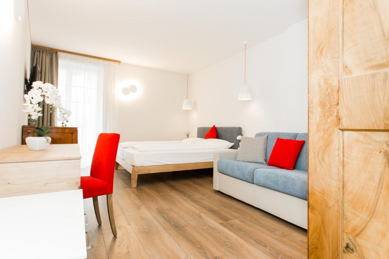 Hotel Elefant Ora / Auer Экстерьер фото